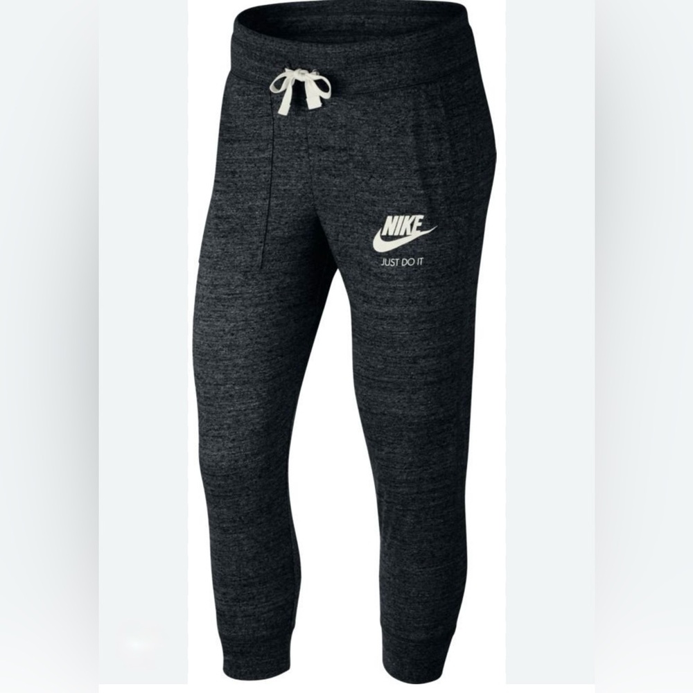 Nike Just Do It Cropped Charcoal Gray Sweatpants Size Small